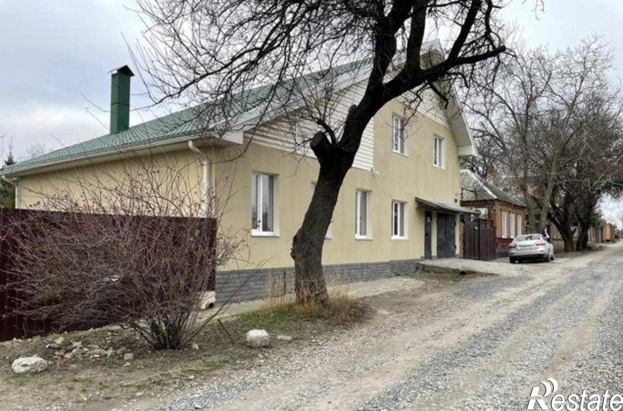 Купить дачу, дом, коттедж за 9 410 000 рублей на Демократическая улица, 53