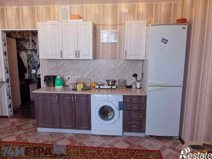 1-комн квартира мкр Белый хутор, Светлая ул, 3