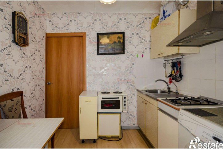 1-комн квартира Братская 15