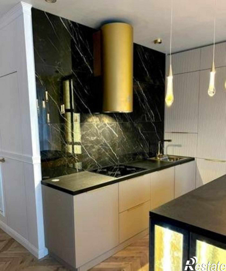 3-комн квартира Доломановский переулок, 19