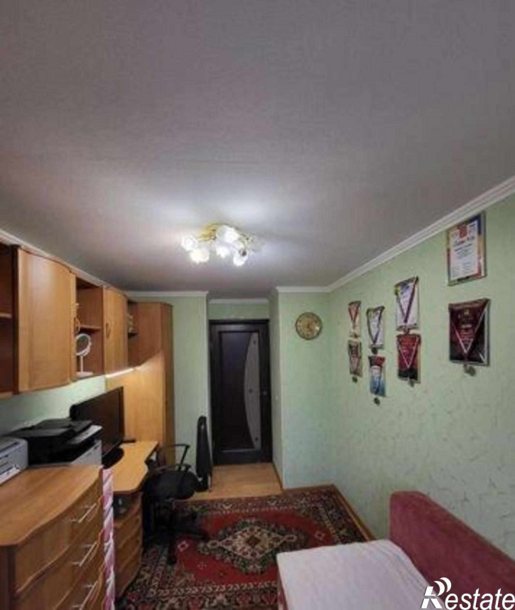 3-комн квартира Криворожская улица, 63
