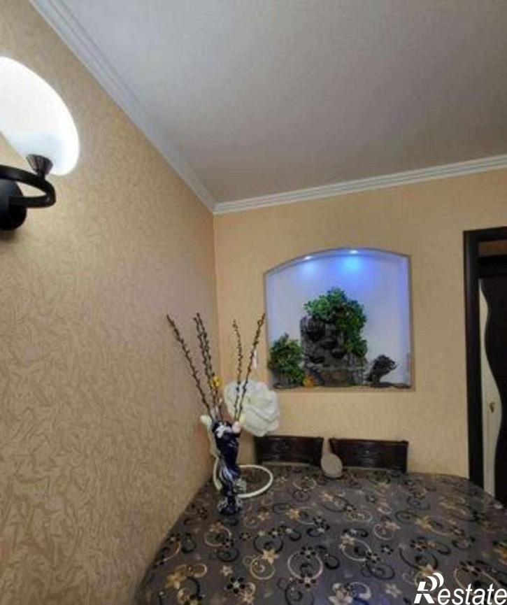 3-комн квартира Криворожская улица, 63
