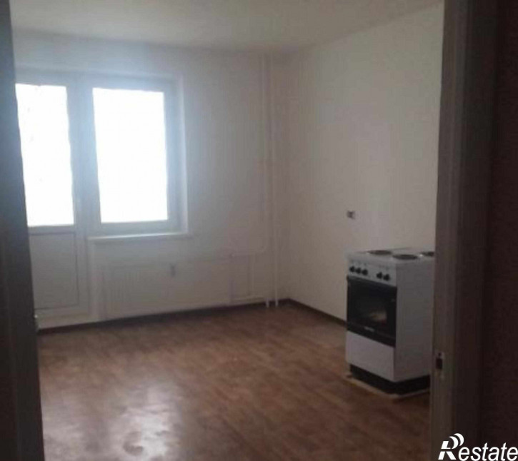 2-комн квартира улица Александра Печерского, 5