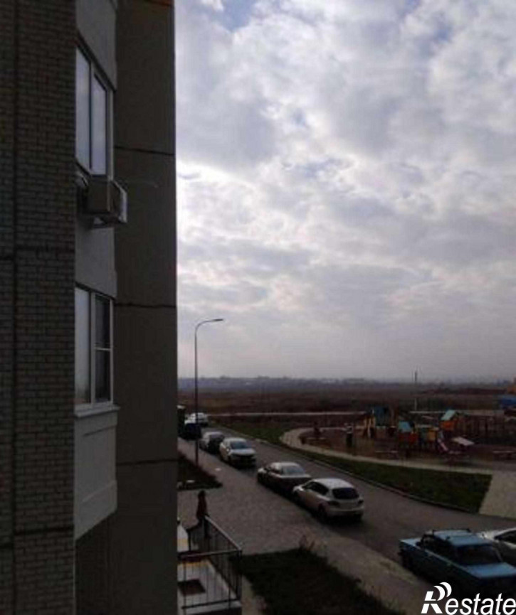 3-комн квартира улица Ткачёва, 15