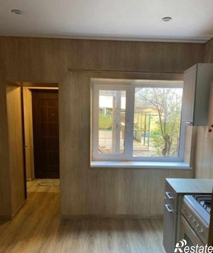 2-комн квартира улица 26-я Линия, 4/2
