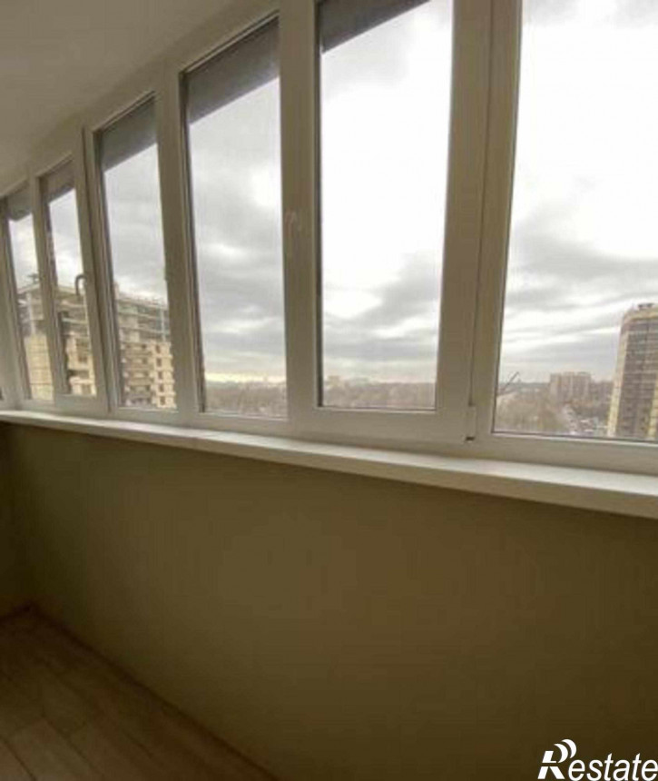 2-комн квартира улица Оганова, 20к4