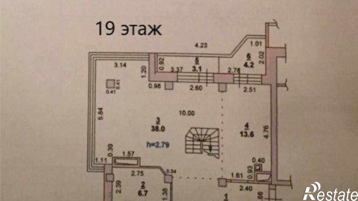 4-комн квартира бульвар Комарова, 12/1