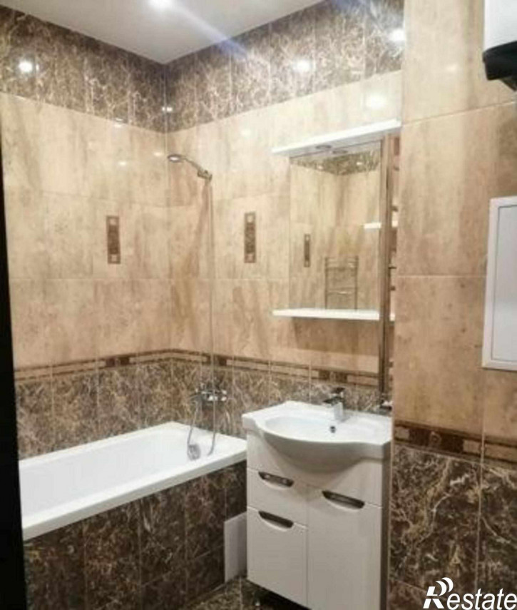 3-комн квартира улица Ерёменко, 90/27