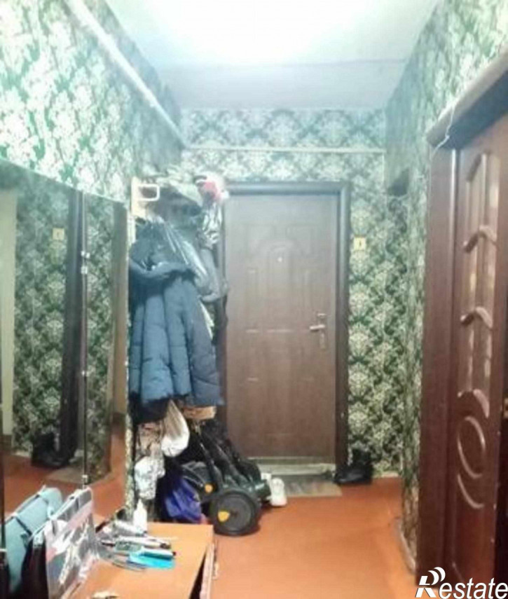 2-комн квартира проспект Космонавтов, 32А