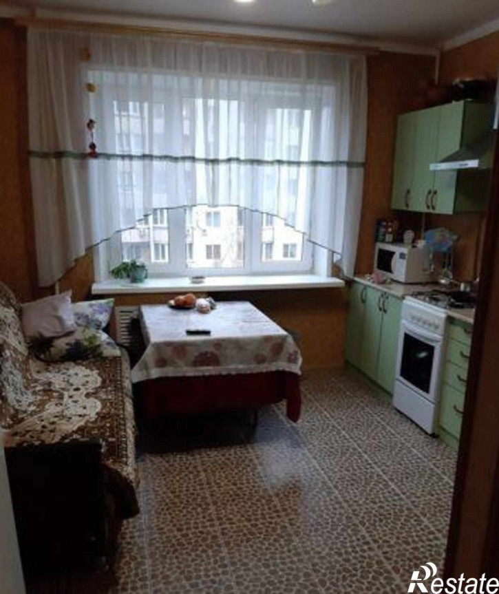 2-комн квартира Днепровский переулок, 124Г