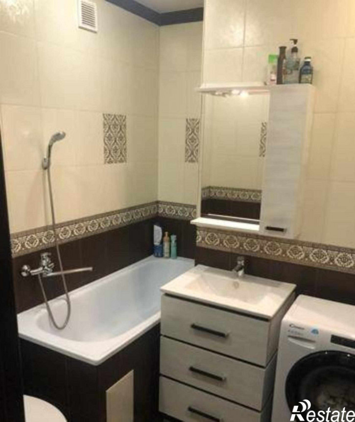 3-комн квартира улица Текучёва, 141А