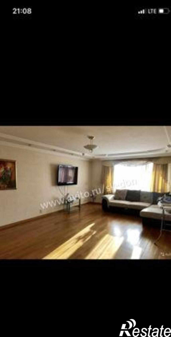 3-комн квартира улица Зорге, 60/2