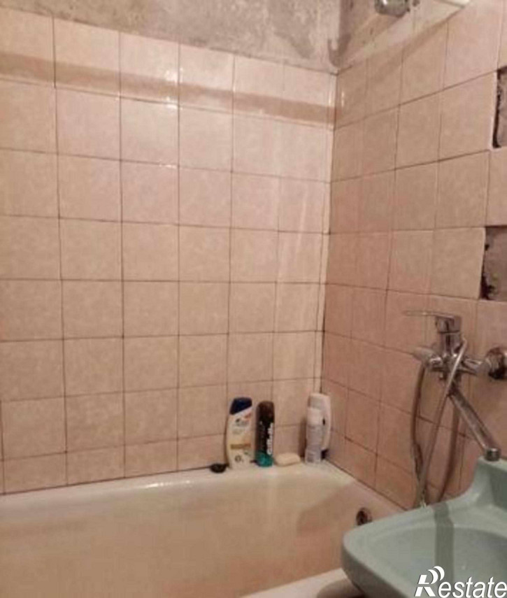 2-комн квартира проспект Космонавтов, 32А