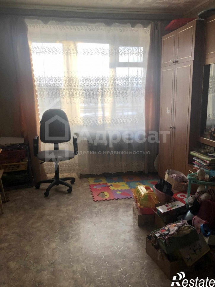 3-комн квартира ул. Федотова,  д.4