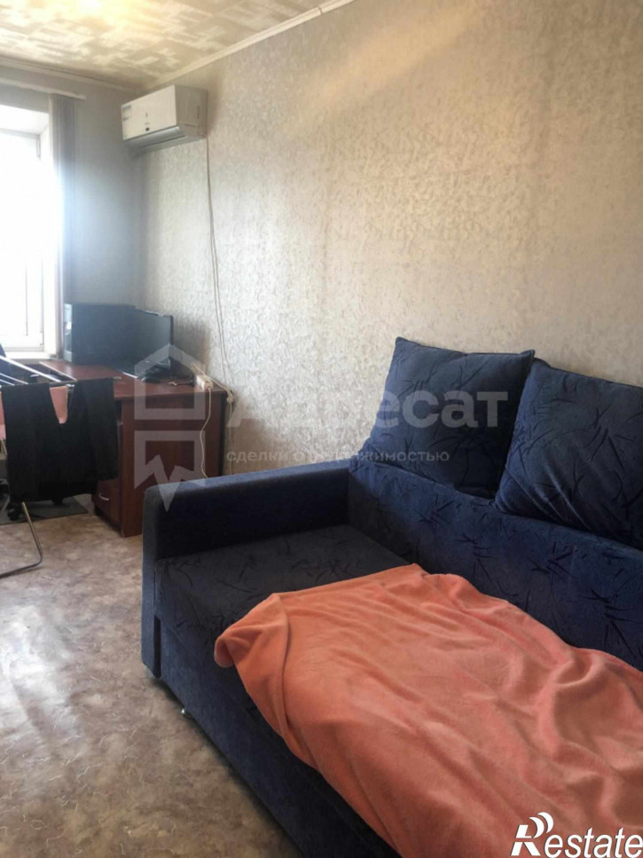 3-комн квартира ул. Федотова,  д.4