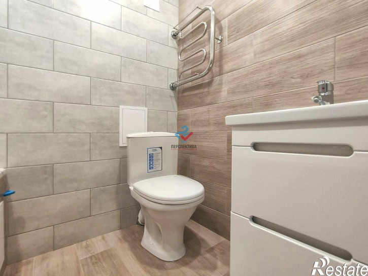 3-комн квартира улица Славы, 4