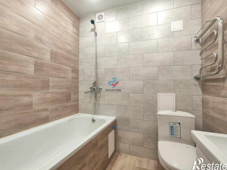 3-комн квартира улица Славы, 4