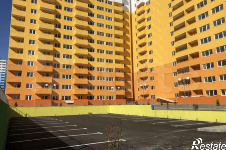 3-комн квартира Тепличная улица,54