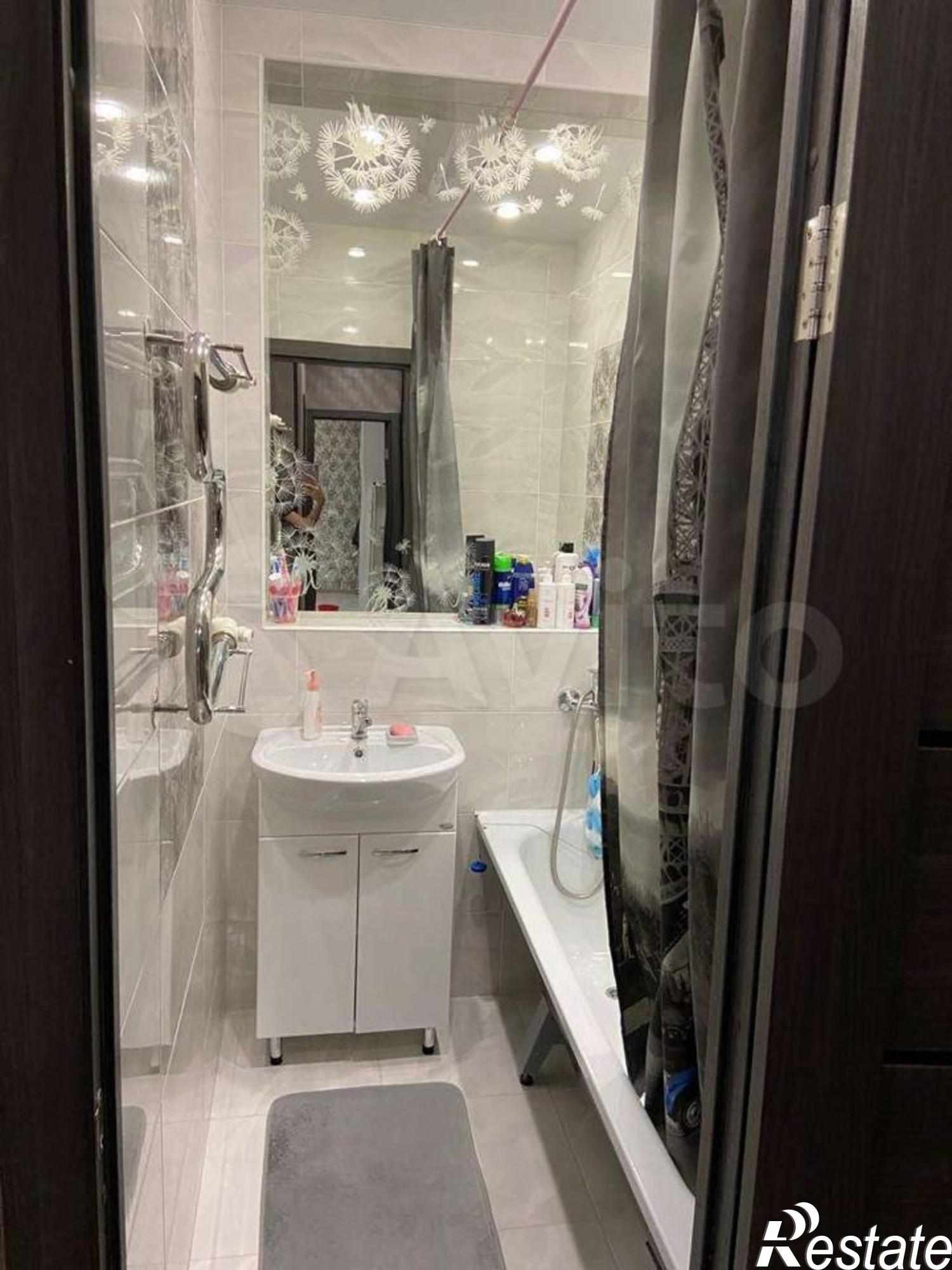 Купить квартиру за 5 560 000 рублей на Кулакова пр-кт, 47/1