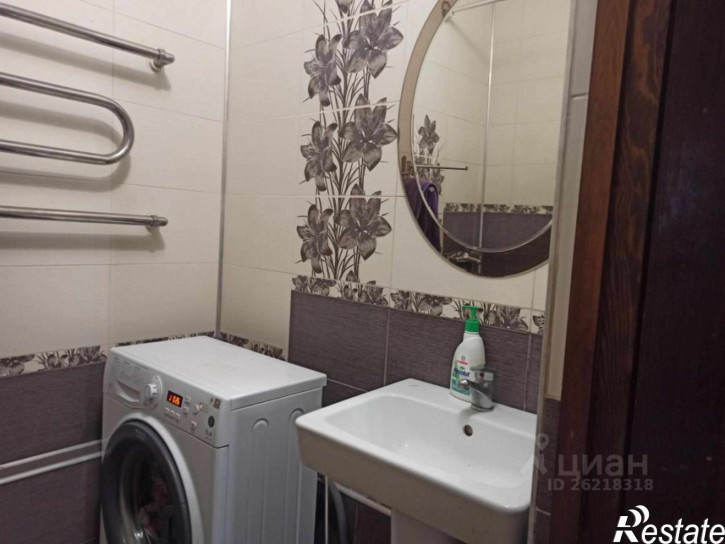 2-комн квартира 45 Параллель ул, 30