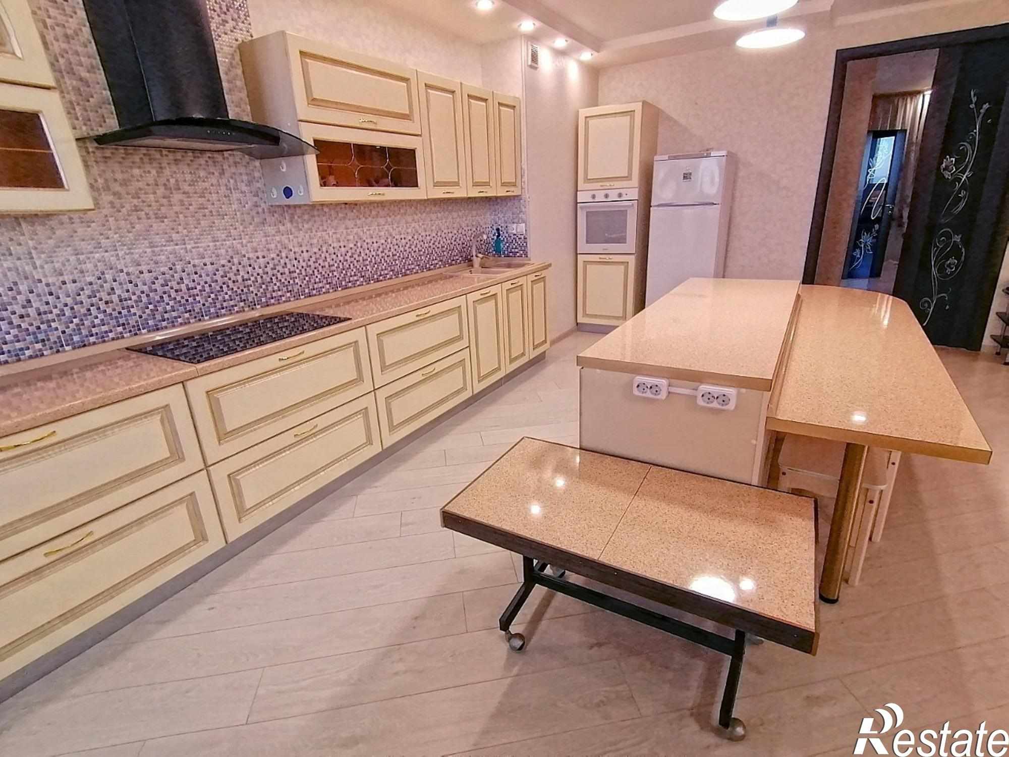 Купить квартиру за 40 000 000 рублей на улица Кирова, 84