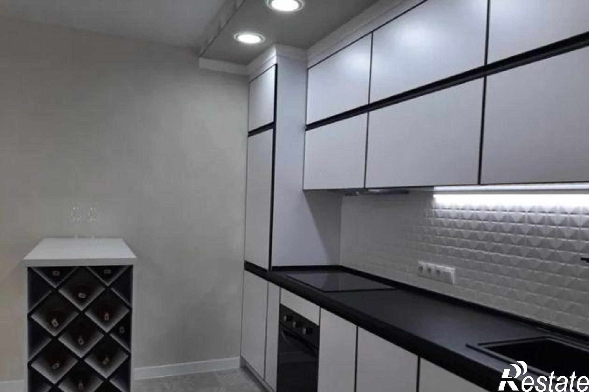 Купить квартиру за 3 050 000 рублей на Доломановский переулок, 19
