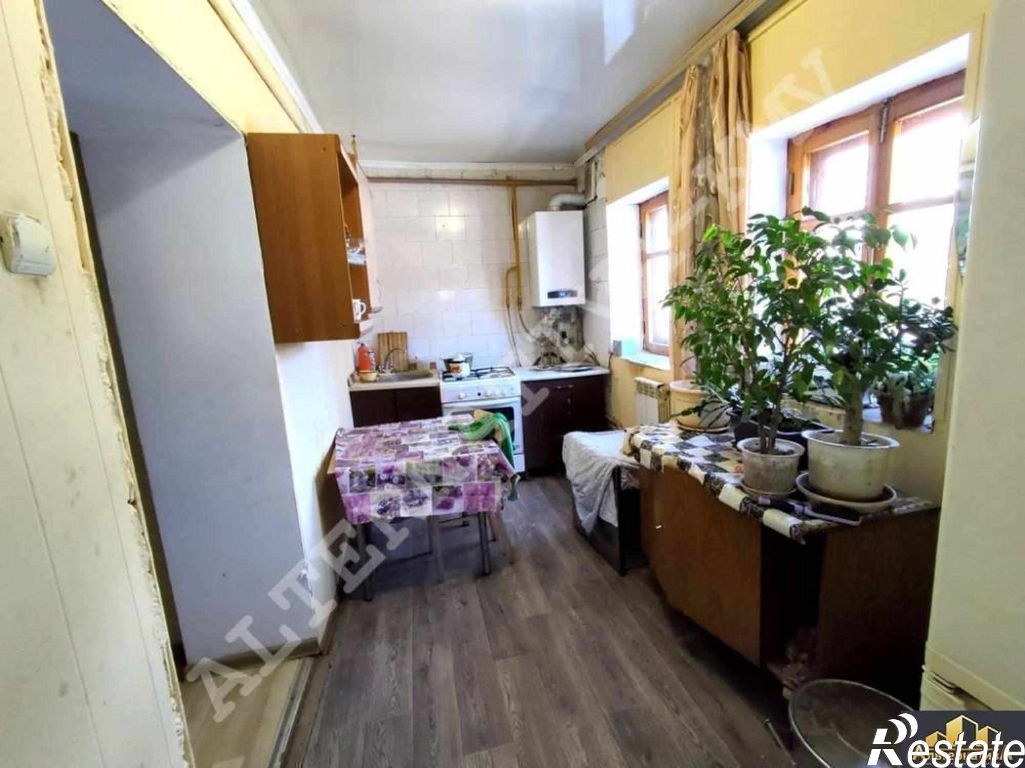 Купить дачу, дом, коттедж за 12 800 000 рублей на Белоглинская ул.
