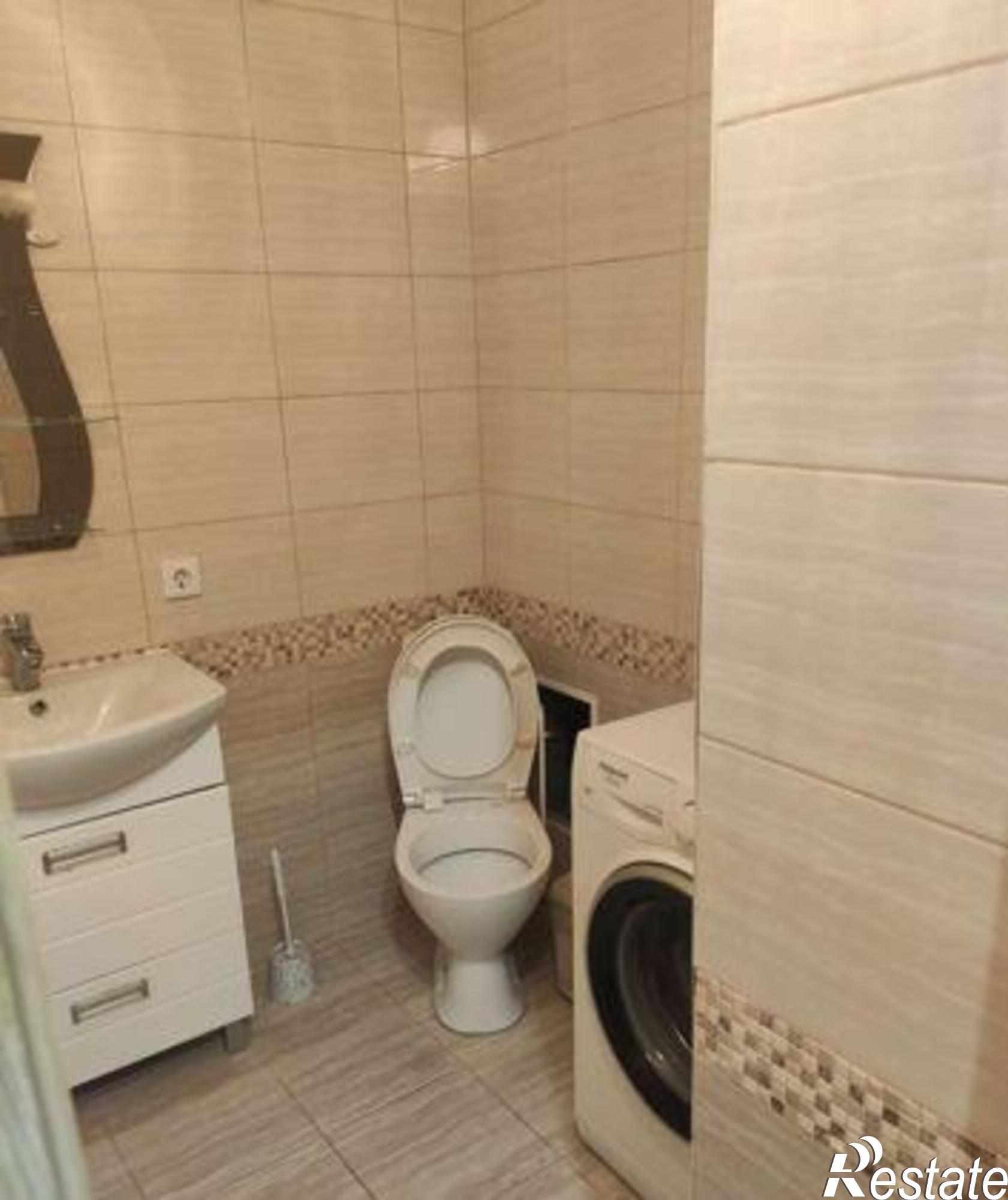 Купить квартиру за 4 200 000 рублей на улица Богданова, 77