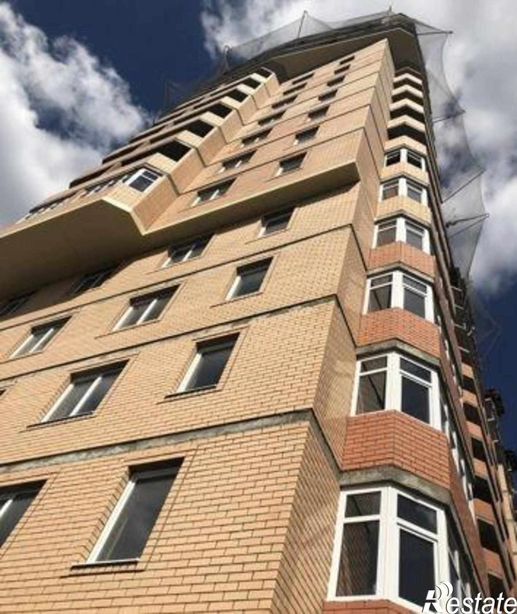 Купить квартиру за 3 750 000 рублей на Горсоветская улица, 49/1