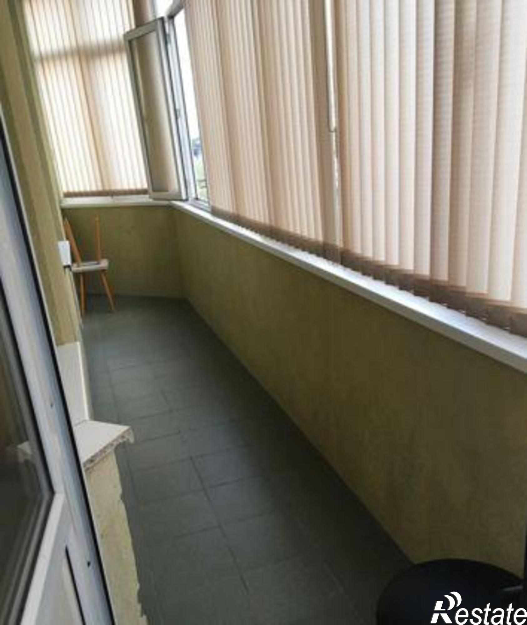 Купить квартиру за 9 850 000 рублей на площадь Гагарина, 6/87