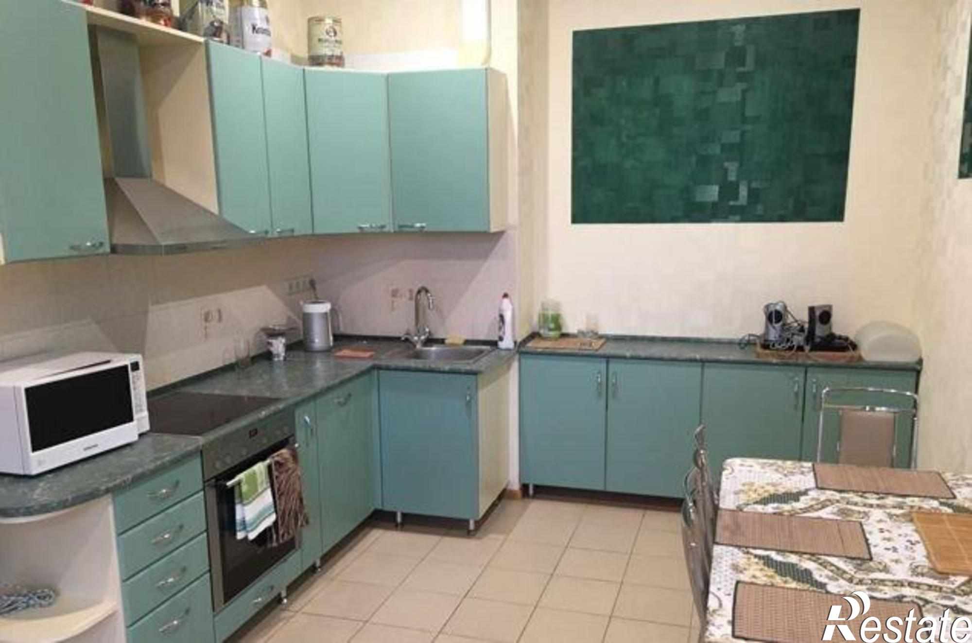 Купить квартиру за 9 850 000 рублей на площадь Гагарина, 6/87
