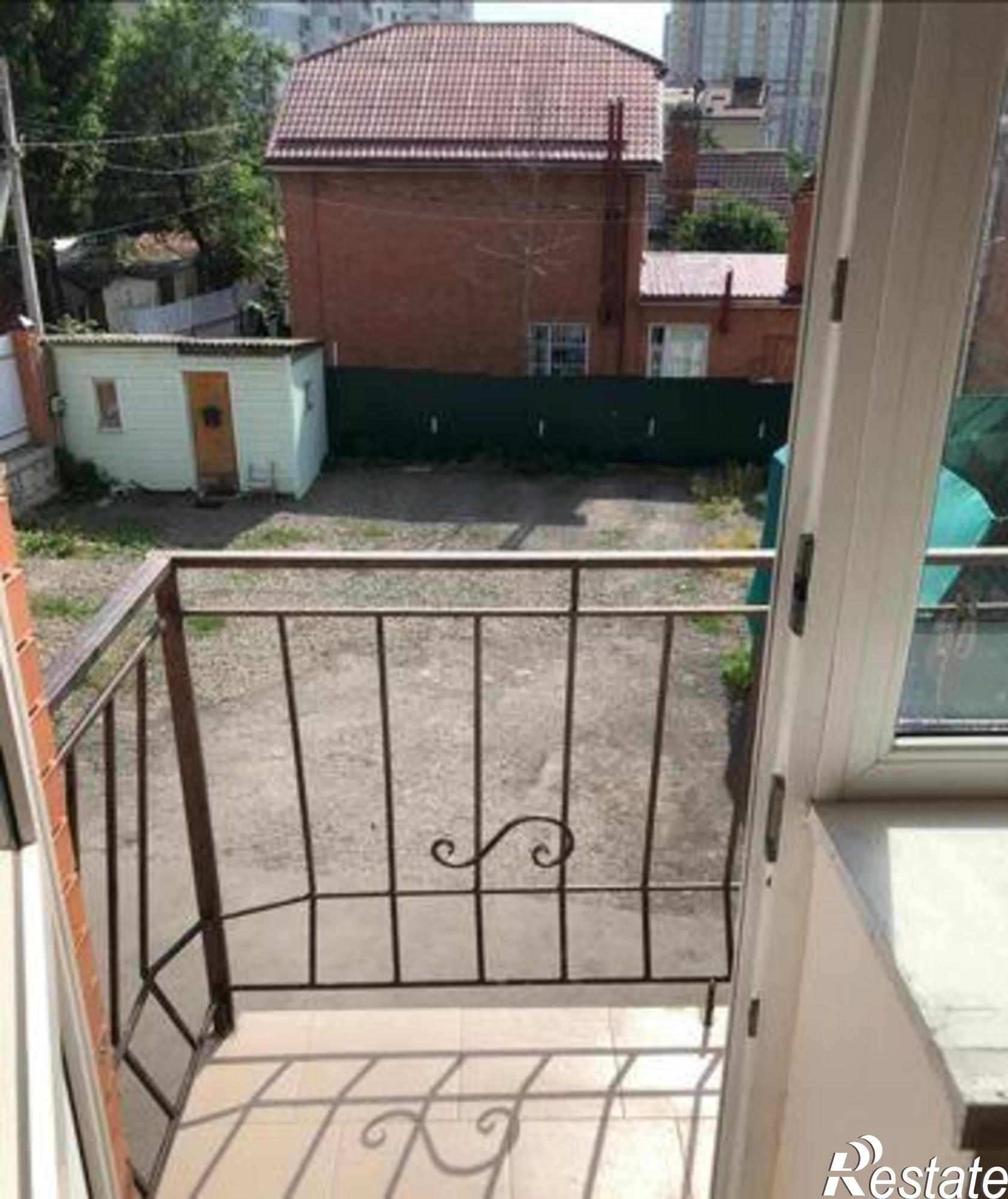 Купить квартиру за 2 400 000 рублей на Заводская улица, 81