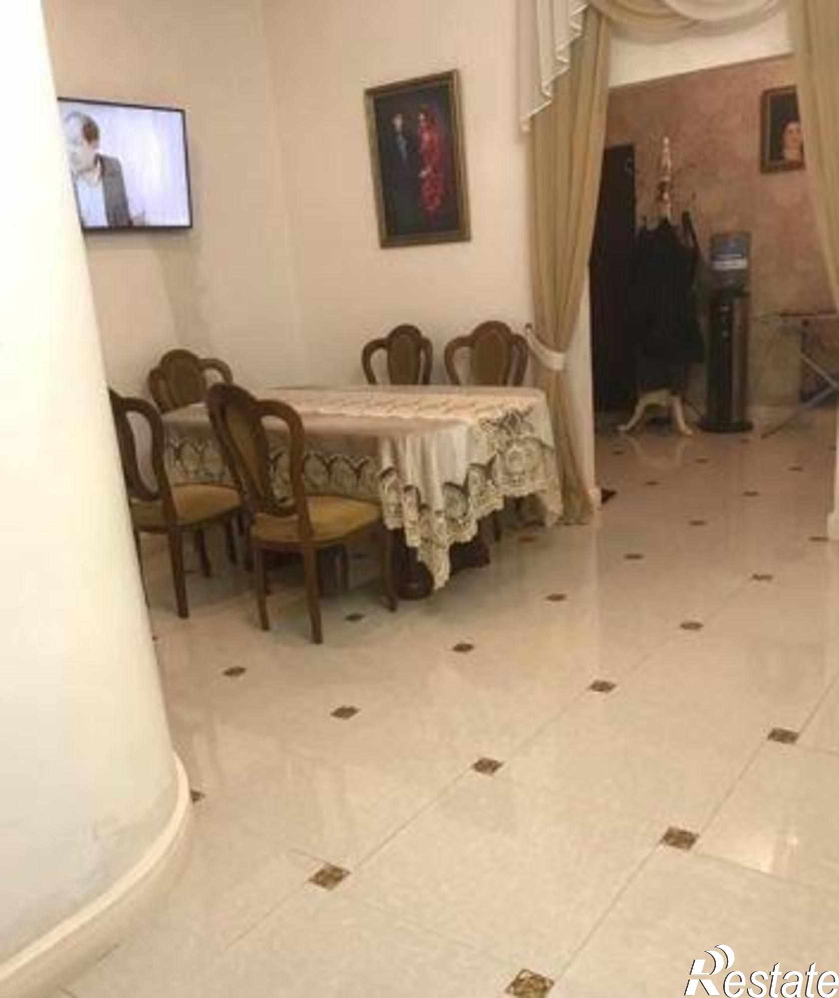Купить квартиру за 8 450 000 рублей на улица Жмайлова, 27