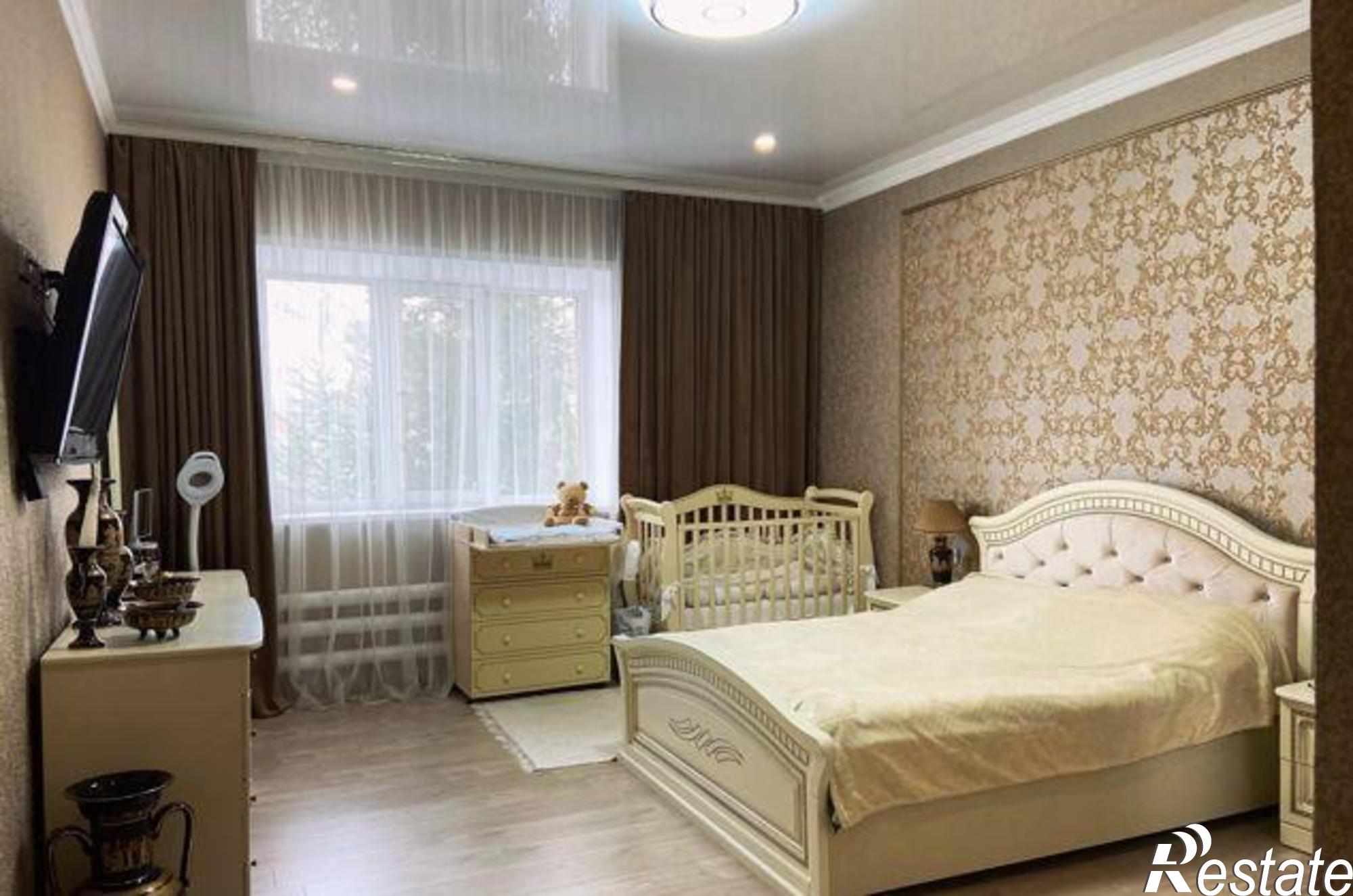 Купить дачу, дом, коттедж за 8 550 000 рублей на Калинина, 31
