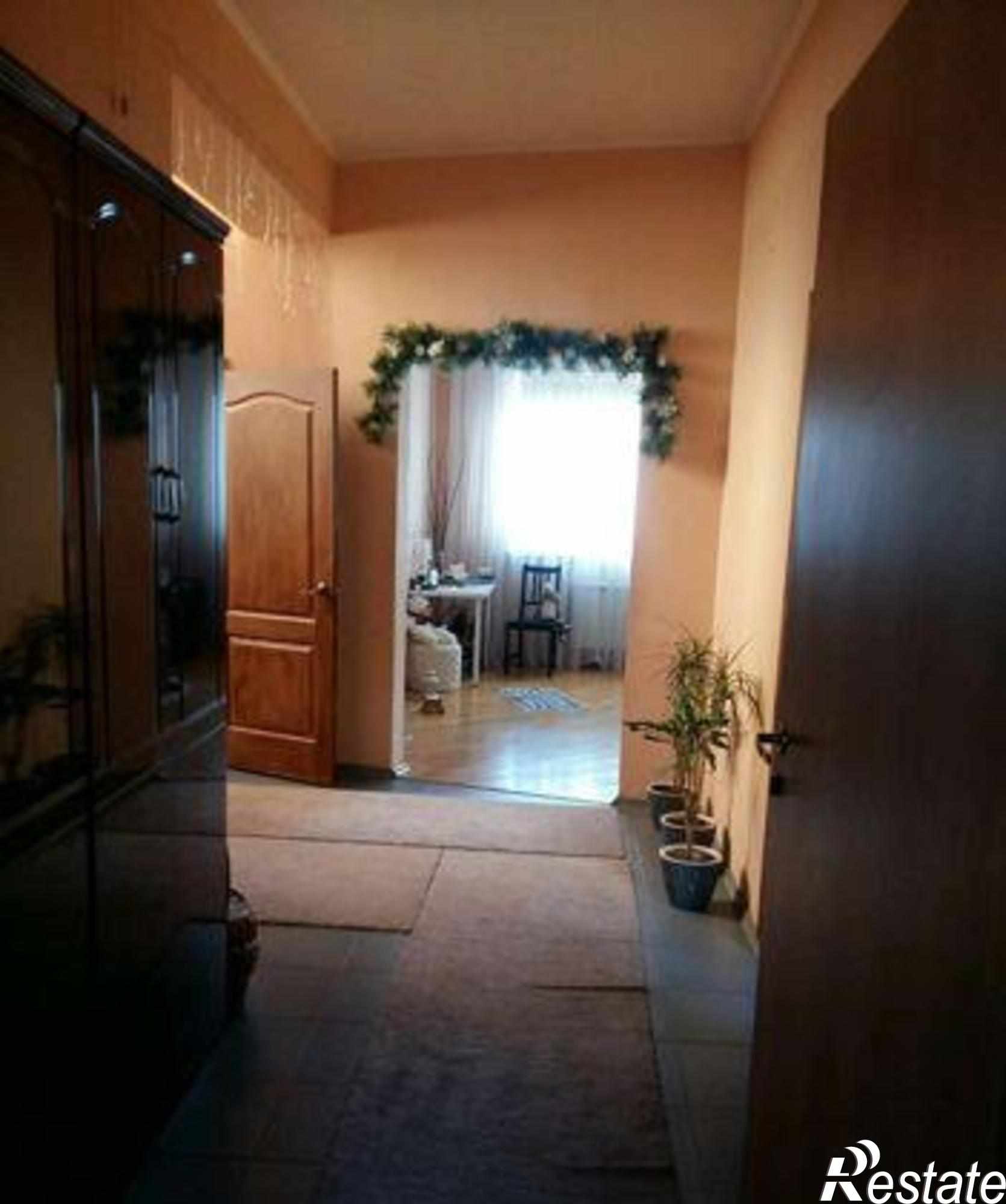 Купить дачу, дом, коттедж за 14 250 000 рублей на Игарский переулок, 4А