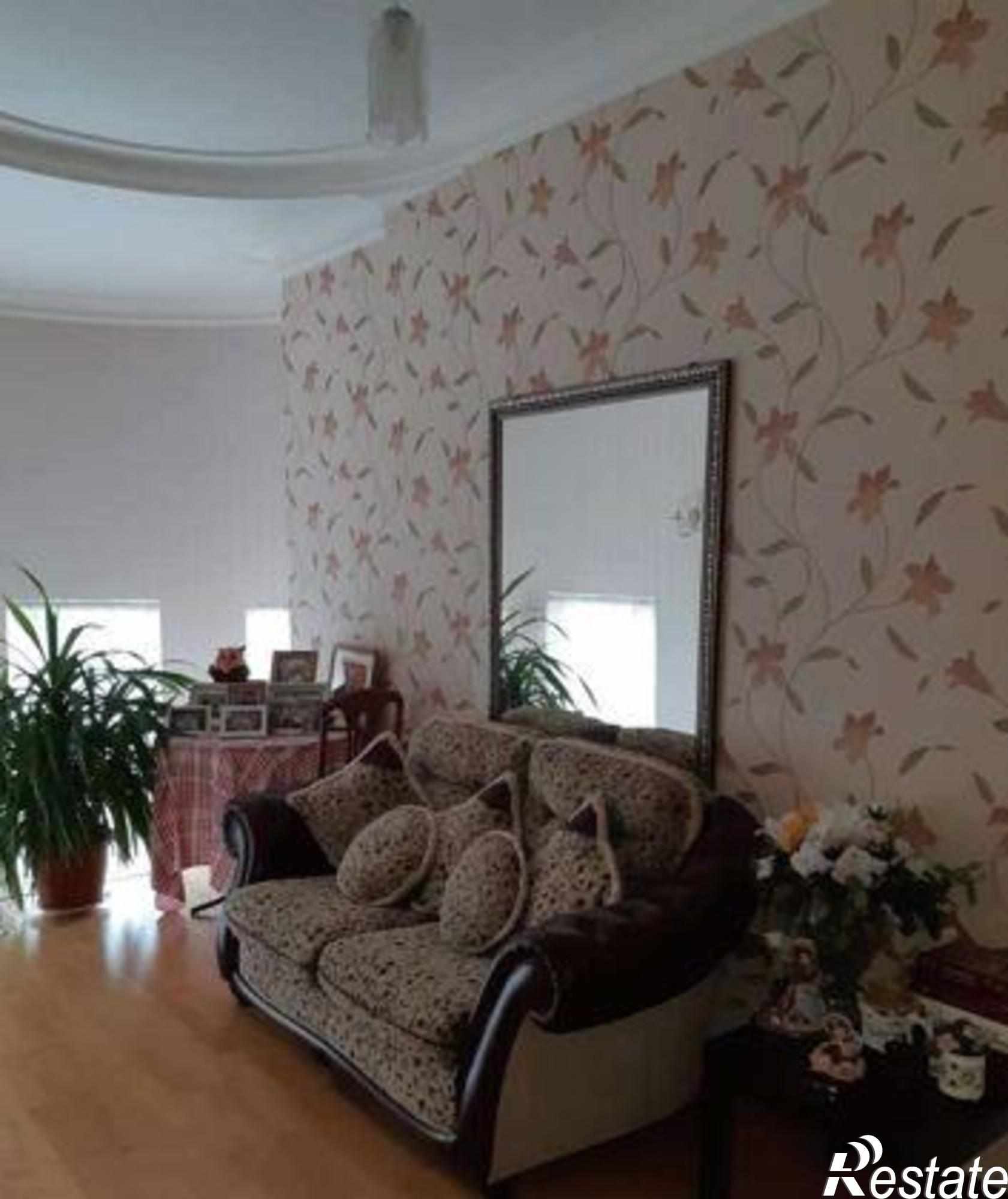 Купить дачу, дом, коттедж за 23 750 000 рублей на площадь Советов, 57