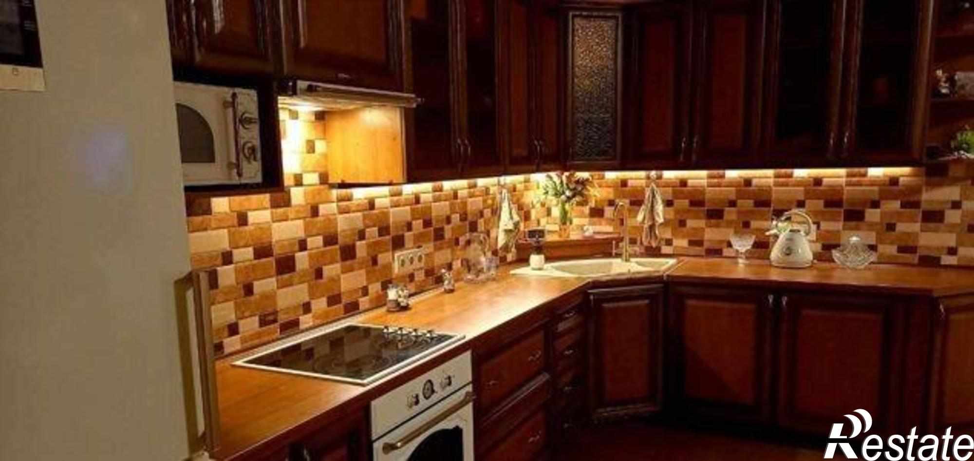 Купить дачу, дом, коттедж за 15 110 000 рублей на Мраморная улица, 4А