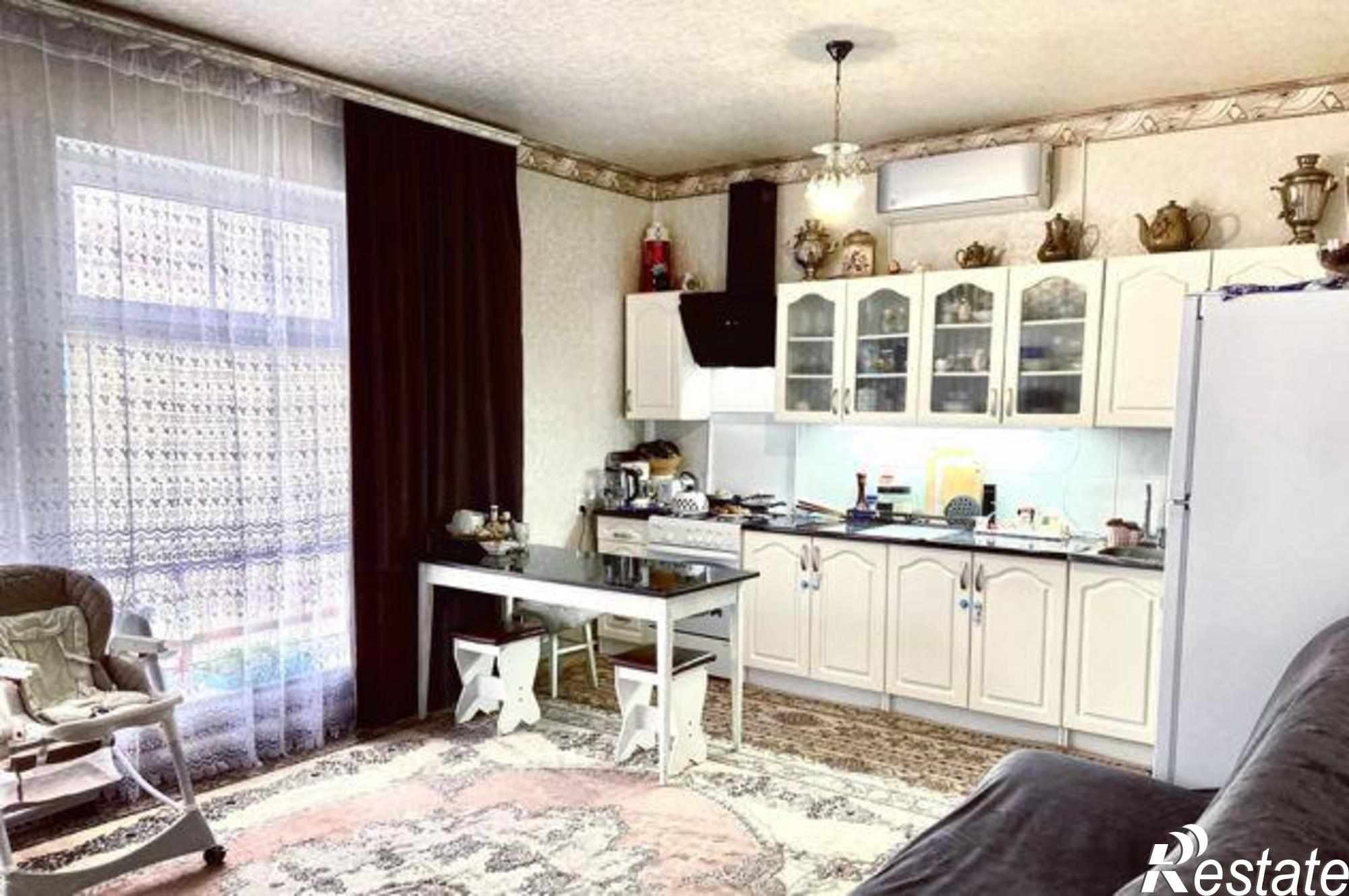 Купить дачу, дом, коттедж за 8 550 000 рублей на Калинина, 31