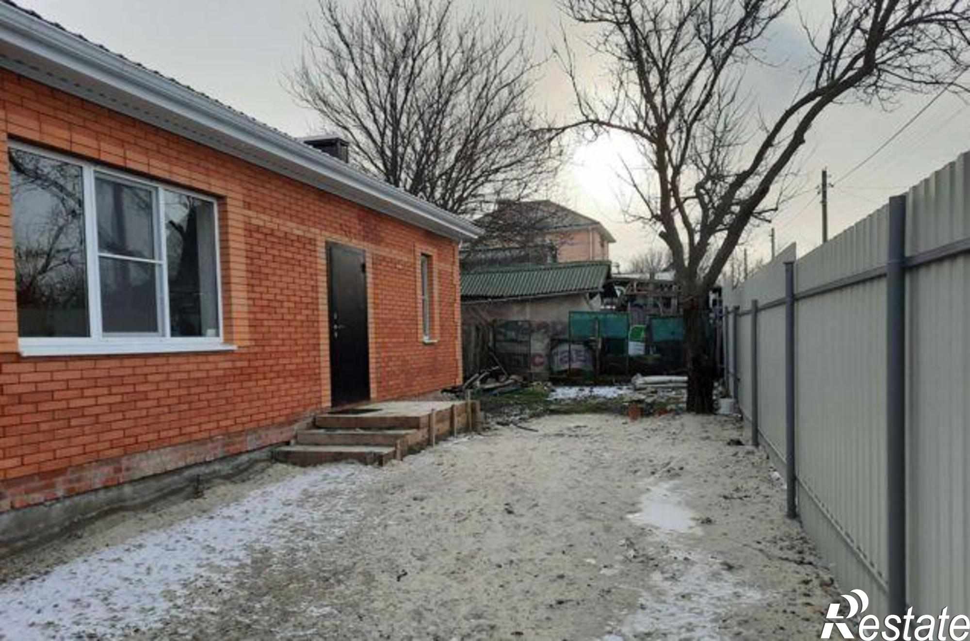 Купить дачу, дом, коттедж за 4 320 000 рублей на улица 6-я Линия, 55
