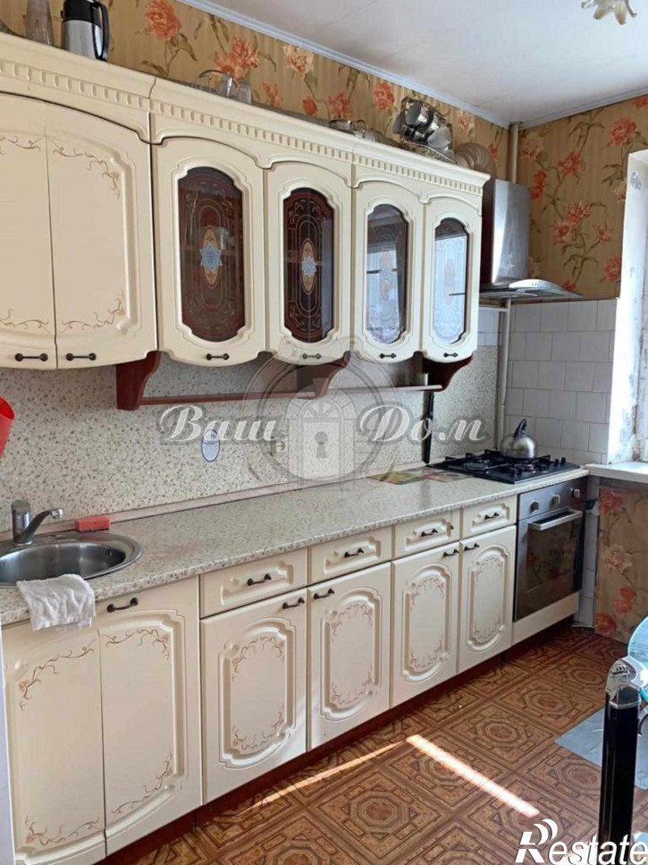 3-комн квартира ул. Леселидзе, 21а
