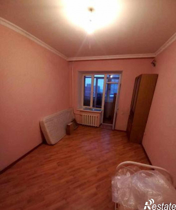3-комн квартира проспект Королёва, 21Б