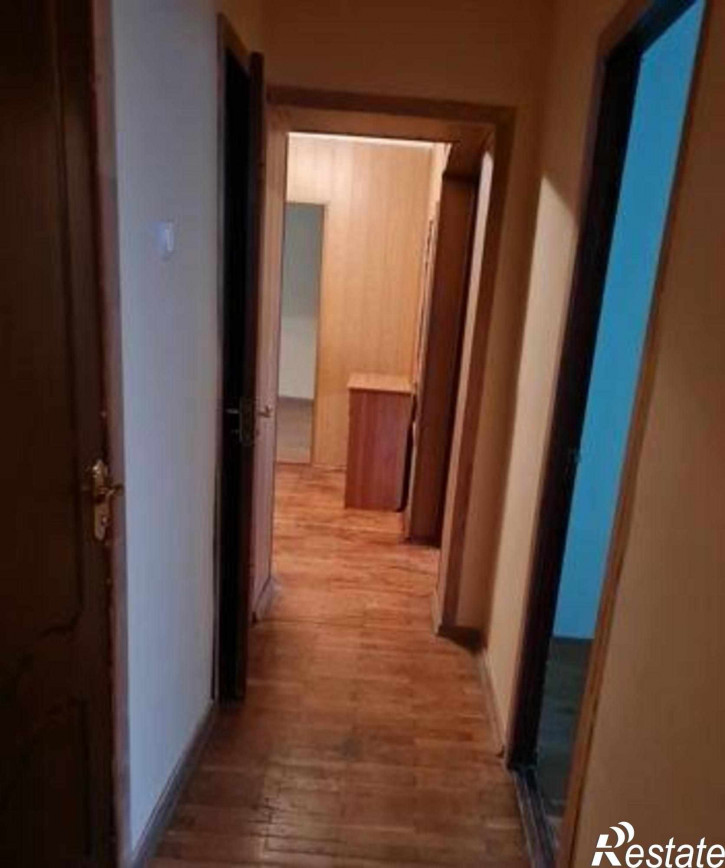 3-комн квартира улица Добровольского, 17