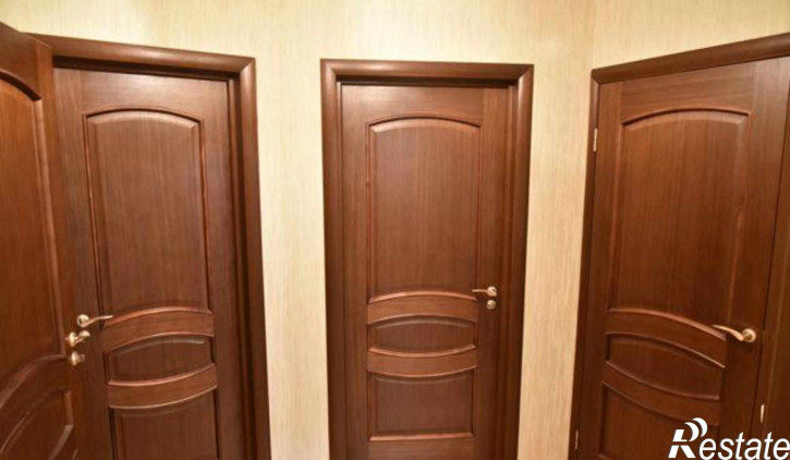 3-комн квартира улица Беляева, 16