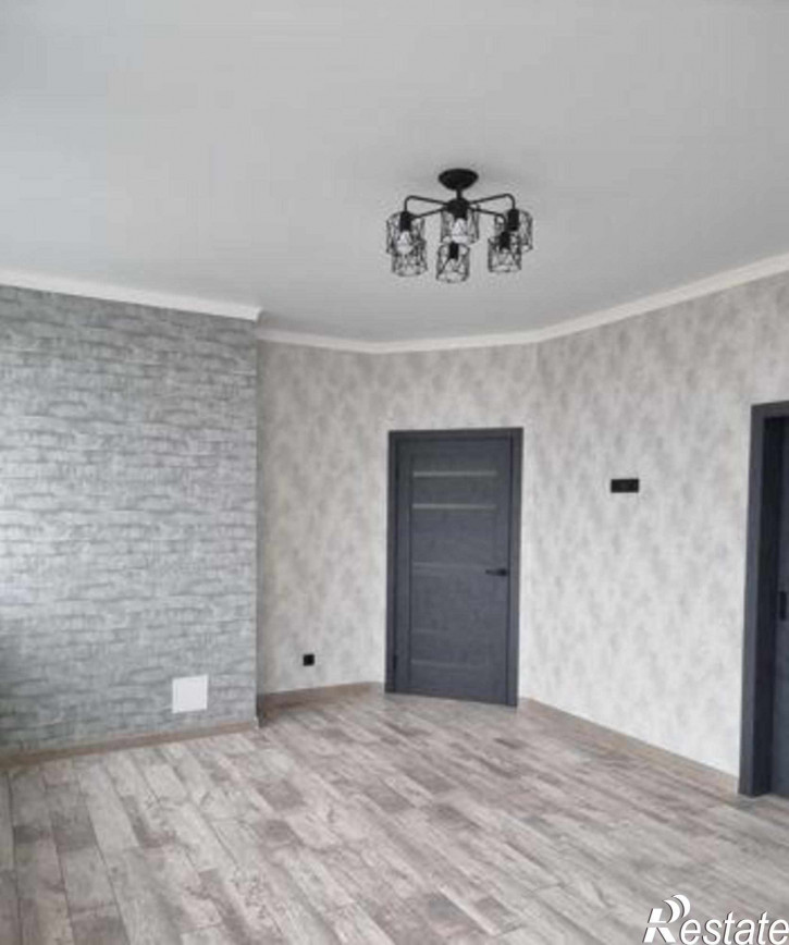 4-комн квартира улица Мечникова, 39Б