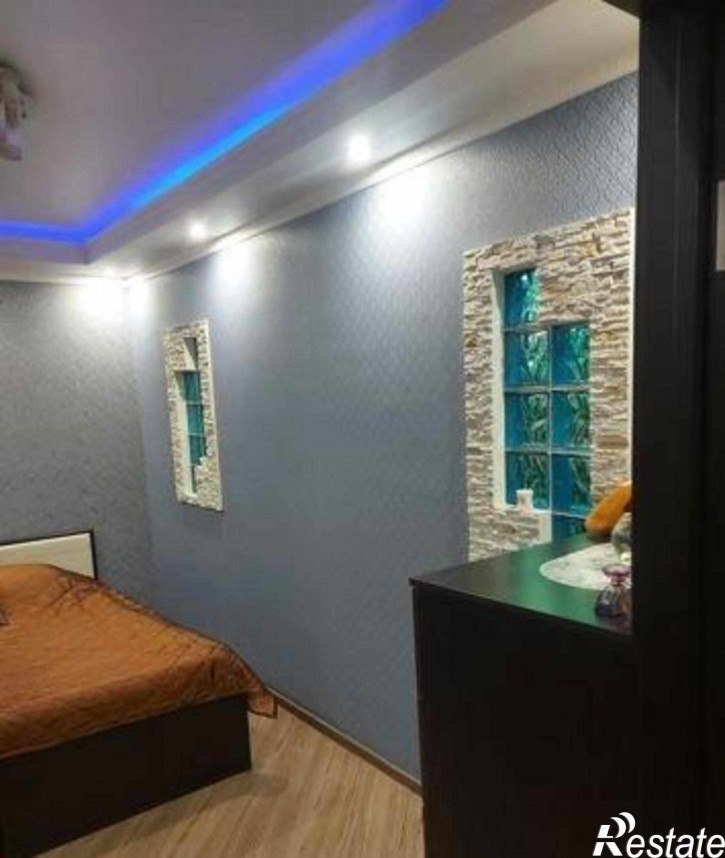 2-комн квартира улица Венеры, 21