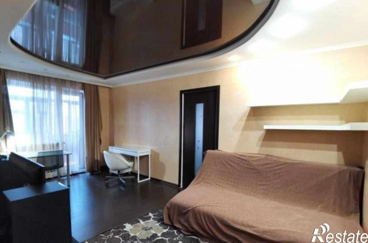2-комн квартира улица Смены, 23