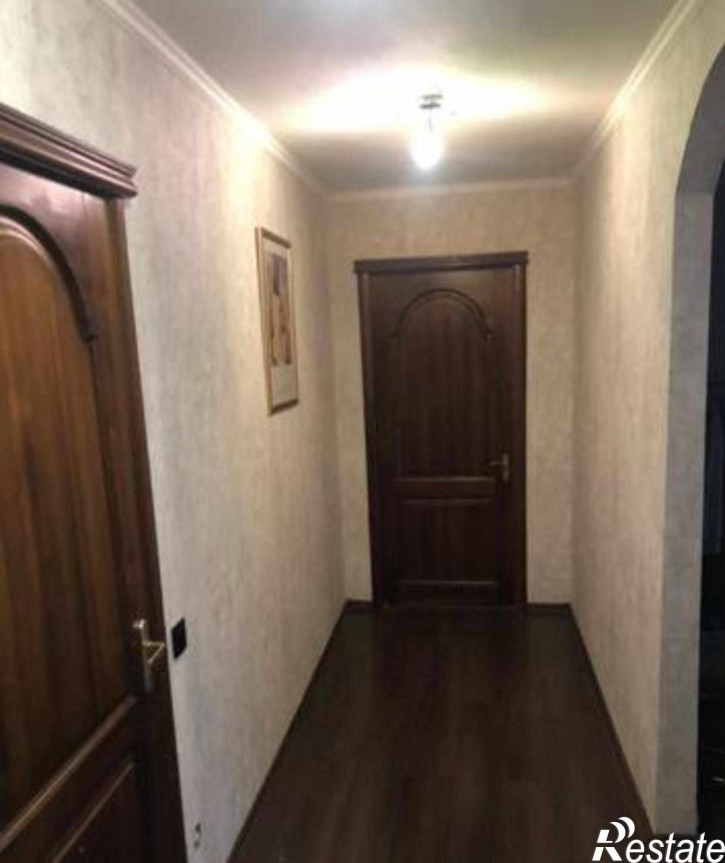 3-комн квартира улица Капустина, 22