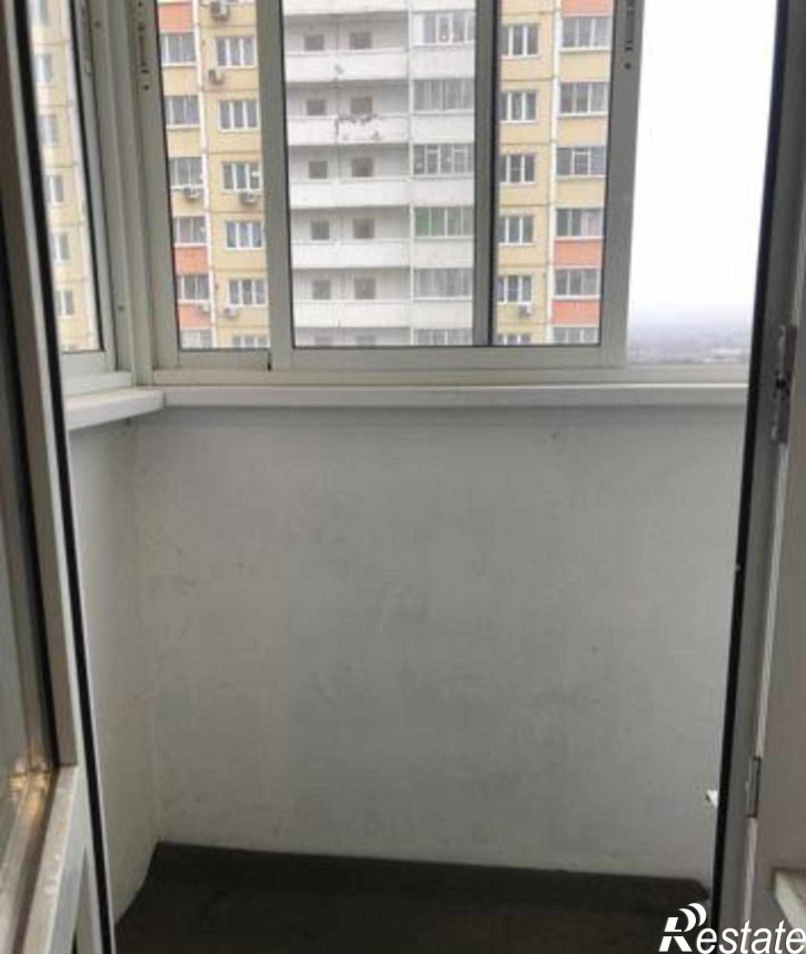 2-комн квартира улица Петренко, 18