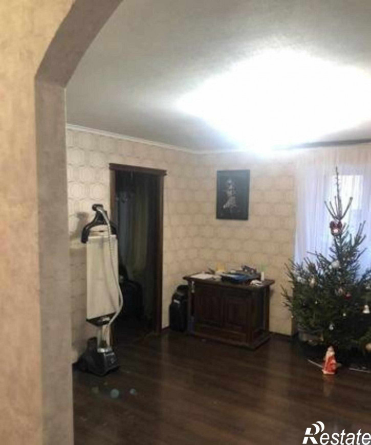 3-комн квартира улица Капустина, 22
