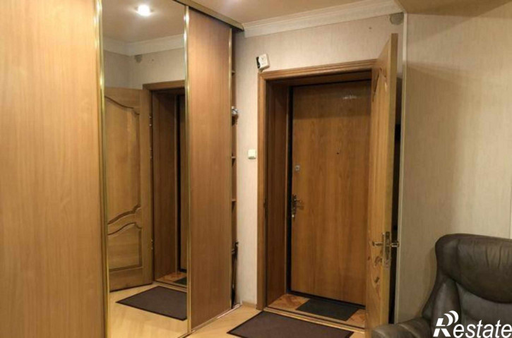 4-комн квартира Адыгейская улица, 72